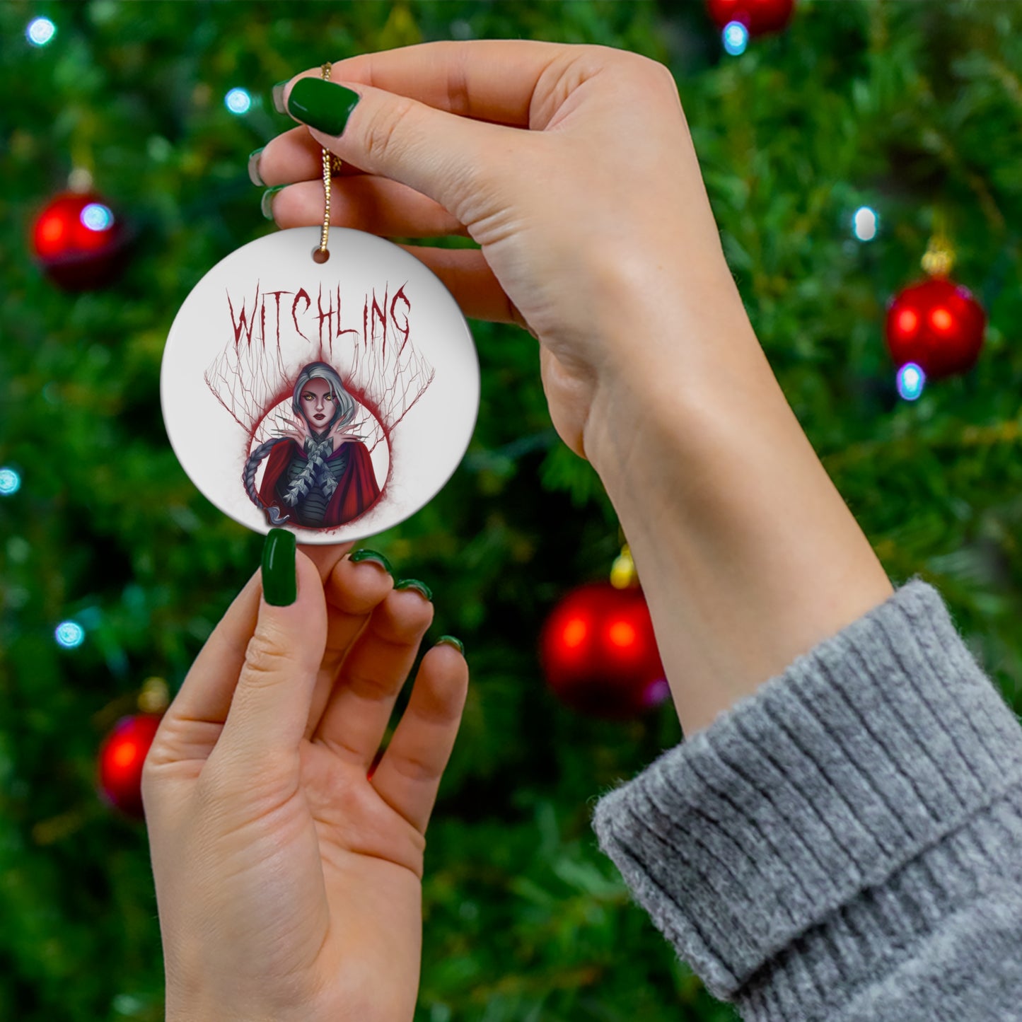 SJM Throne Of Glass Ceramic Ornament